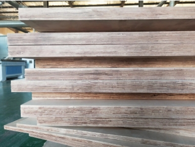 China Hot Sale Laminated Wood/ Compress Wood/Plywood Sheet